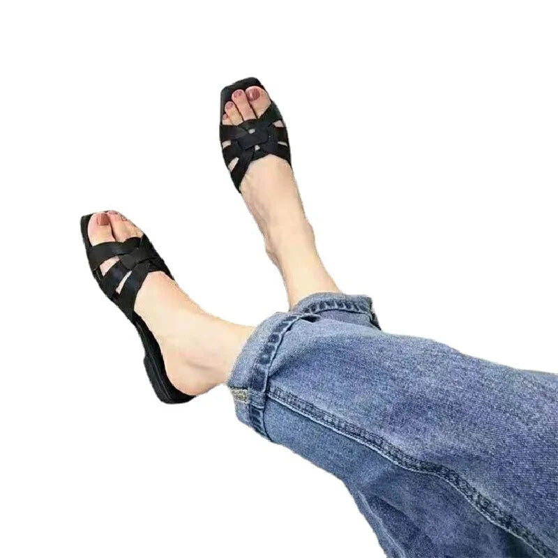 Plussize women's shoes with flat heel summer new style knitted flip-flops flat front slip-on sandals for women Casual beachshoes
