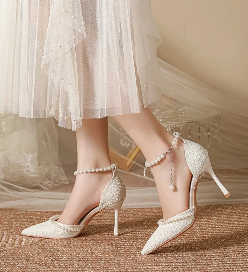 High Heeled Shoes Women's Sandals with A Thin Heel and Pointed Toe A Straight Cut Lace Surface White Pearl Bridal Shoes Women