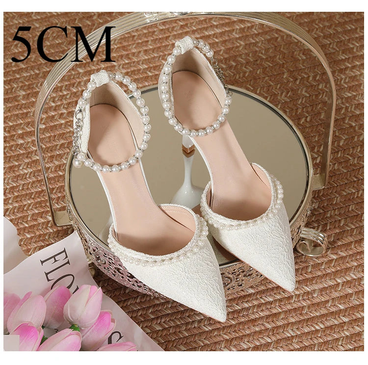 High Heeled Shoes Women's Sandals with A Thin Heel and Pointed Toe A Straight Cut Lace Surface White Pearl Bridal Shoes Women