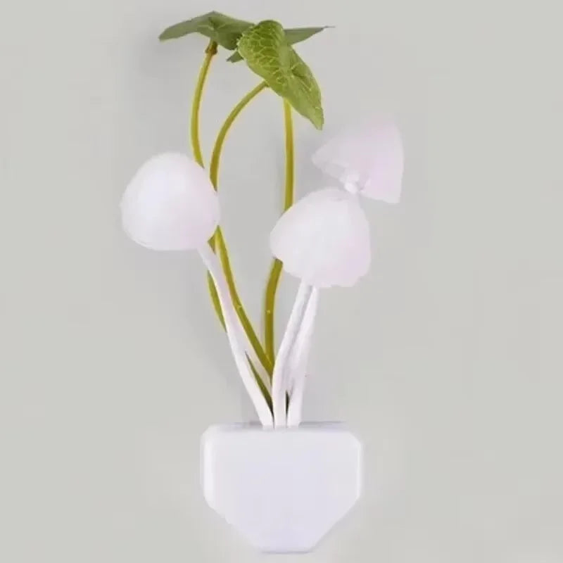 HOMEFISH Novelty Mushroom Fungus Night Light EU & US Plug Light Sensor 220V 3 LED Colorful Mushroom Lamp Led Night Lights